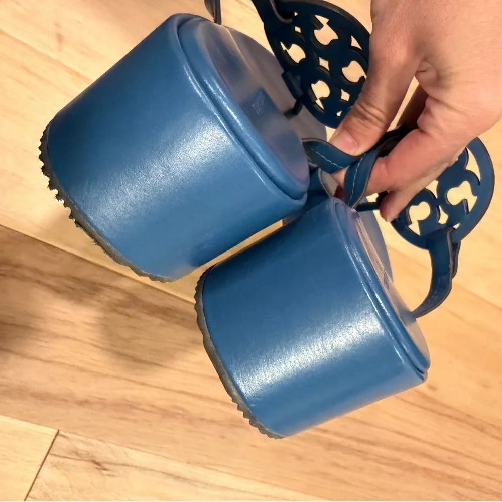 Tory Burch miller wedge sandal in blue women’s size 9 sold
out color! - Picture 6 of 9